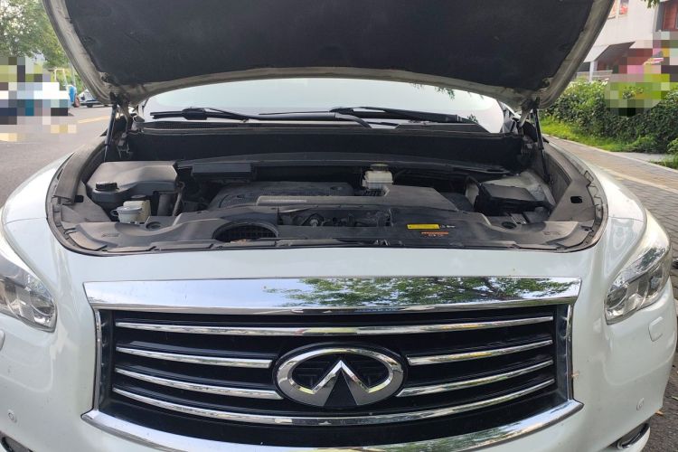Used Infiniti QX60 2014 3.5L Two-Wheel Drive Excellence Edition Engine Bay