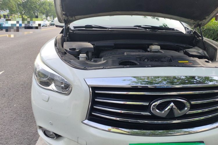 Used Infiniti QX60 2014 3.5L Two-Wheel Drive Excellence Edition Engine Bay Right