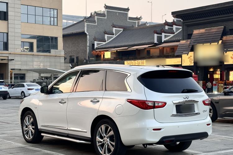 Used Infiniti QX60 2014 3.5L Four-Wheel Drive All-Terrain Version Exterior 4