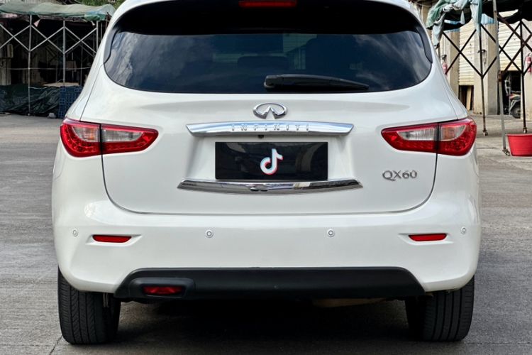 Used Infiniti QX60 2014 3.5L Four-Wheel Drive All-Terrain Version Exterior 7