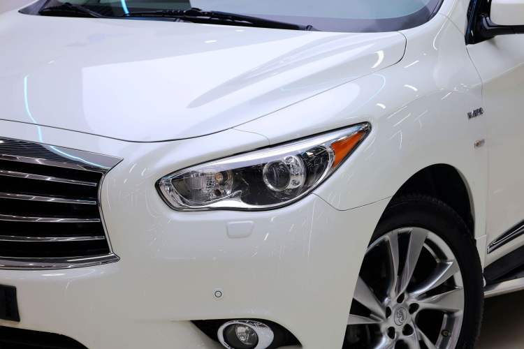 Used Infiniti QX60 2014 2.5 S/C Hybrid All-Wheel-Drive Versatile Edition Exterior 8