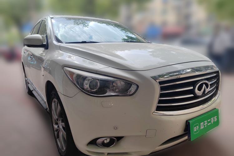 Used Infiniti QX60 2014 2.5 S/C Hybrid Two-Wheel Drive Excellence Edition Front Right 45 Deg