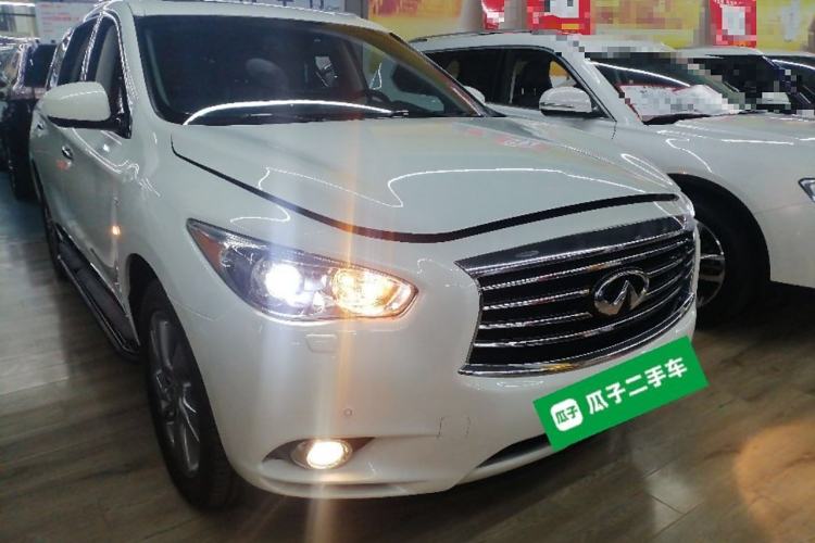 Used Infiniti QX60 2014 3.5L Four-Wheel Drive All-Terrain Version Front Right 45 Deg
