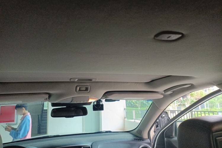 Used Infiniti QX60 2014 2.5 S/C Hybrid All-Wheel-Drive Versatile Edition Headliner