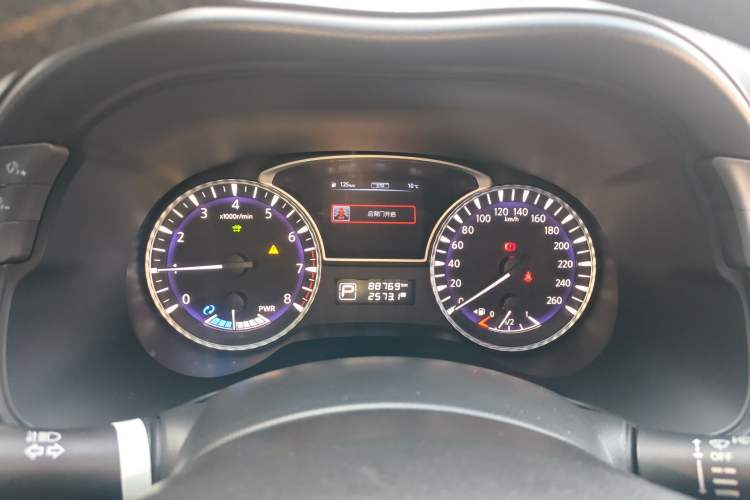 Used Infiniti QX60 2014 2.5 S/C Hybrid Two-Wheel Drive Excellence Edition Instrument Cluster