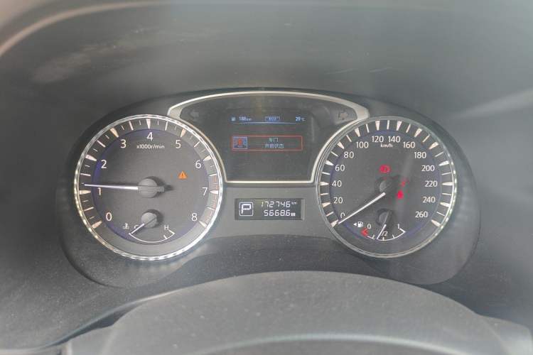 Used Infiniti QX60 2014 3.5L Two-Wheel Drive Excellence Edition Instrument Cluster