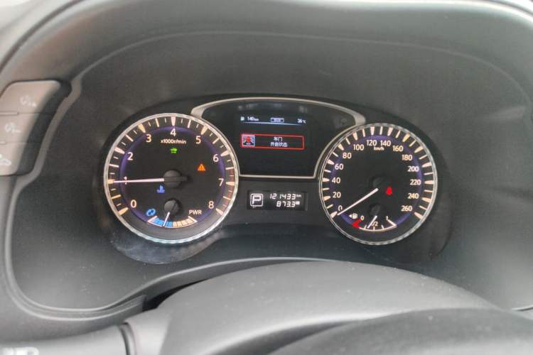 Used Infiniti QX60 2014 2.5 S/C Hybrid Two-Wheel Drive Excellence Edition Instrument Cluster