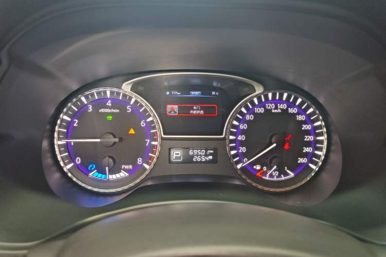 Used Infiniti QX60 2014 2.5 S/C Hybrid Two-Wheel Drive Excellence Edition Instrument Cluster