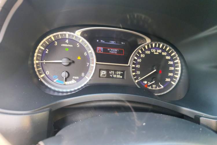 Used Infiniti QX60 2014 2.5 S/C Hybrid Two-Wheel Drive Excellence Edition Instrument Cluster