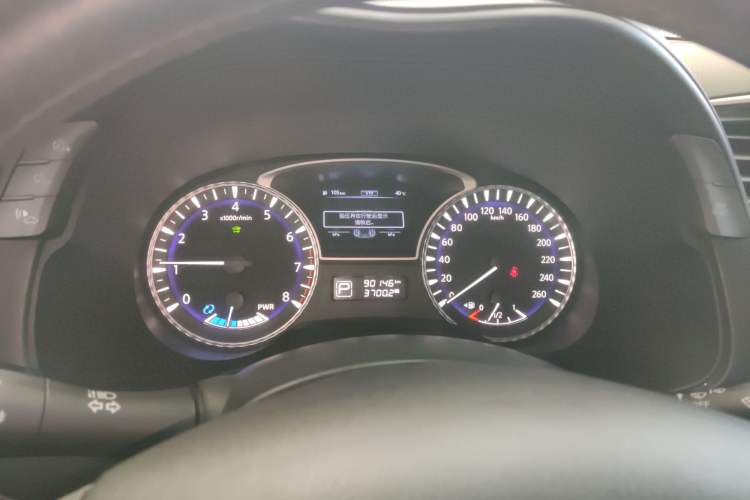 Used Infiniti QX60 2014 2.5 S/C Hybrid Two-Wheel Drive Excellence Edition Instrument Cluster