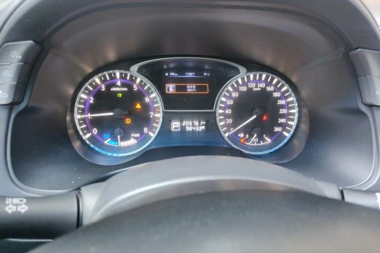 Used Infiniti QX60 2014 2.5 S/C Hybrid Two-Wheel Drive Excellence Edition Instrument Cluster