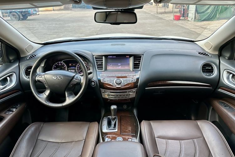 Used Infiniti QX60 2014 3.5L Four-Wheel Drive All-Terrain Version Interior 1