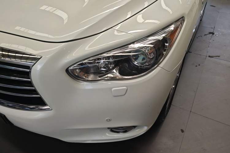 Used Infiniti QX60 2014 2.5 S/C Hybrid Two-Wheel Drive Excellence Edition Left Front Headlight