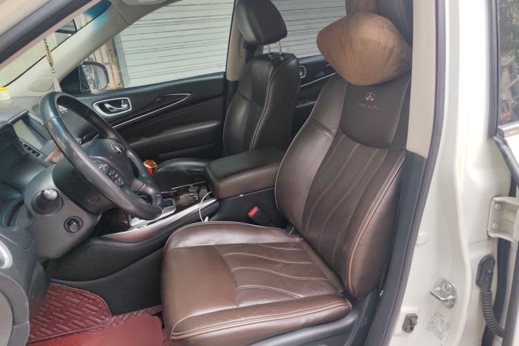 Used Infiniti QX60 2014 2.5 S/C Hybrid Two-Wheel Drive Excellence Edition Left Front Seat