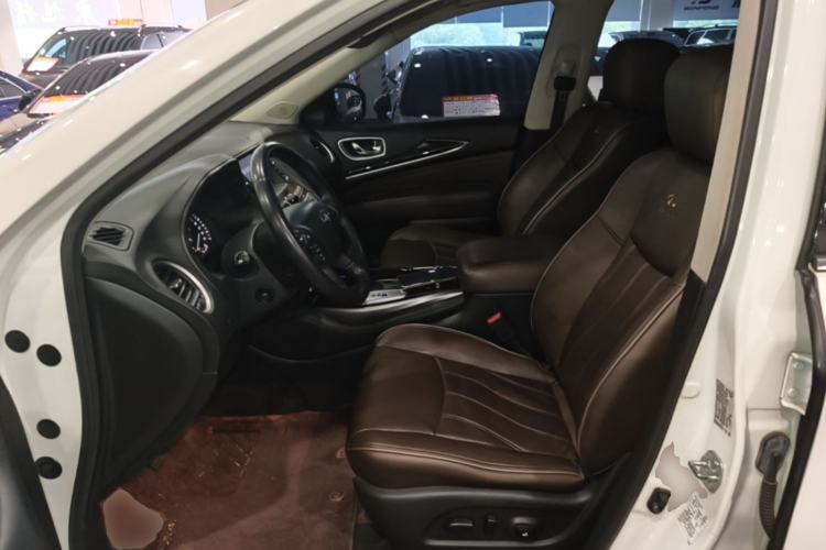 Used Infiniti QX60 2014 2.5 S/C Hybrid All-Wheel-Drive Versatile Edition Left Front Seat