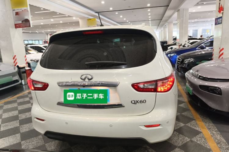 Used Infiniti QX60 2014 2.5 S/C Hybrid All-Wheel-Drive Versatile Edition Rear