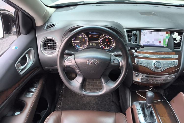 Used Infiniti QX60 2014 2.5 S/C Hybrid Two-Wheel Drive Excellence Edition Steering Wheel