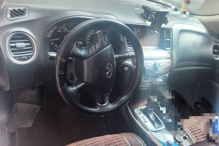 Used Infiniti QX60 2014 3.5L Two-Wheel Drive Excellence Edition Steering Wheel