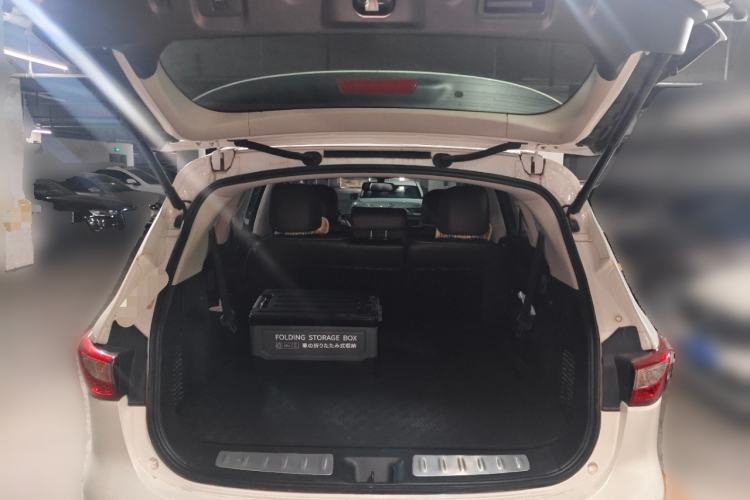 Used Infiniti QX60 2014 2.5 S/C Hybrid Two-Wheel Drive Excellence Edition Trunk