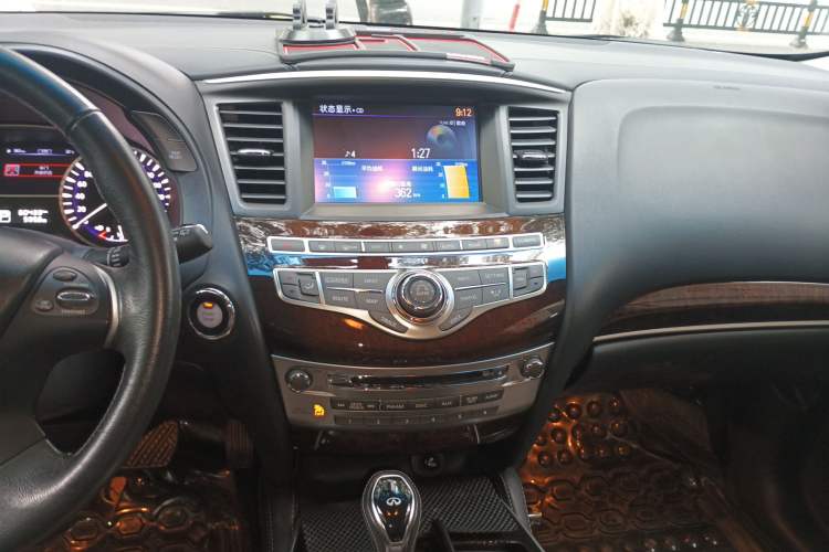 Used Infiniti QX60 2016 2.5 S/C Hybrid Two-Wheel-Drive Excellence Edition China V Standard Audio And AC Panel