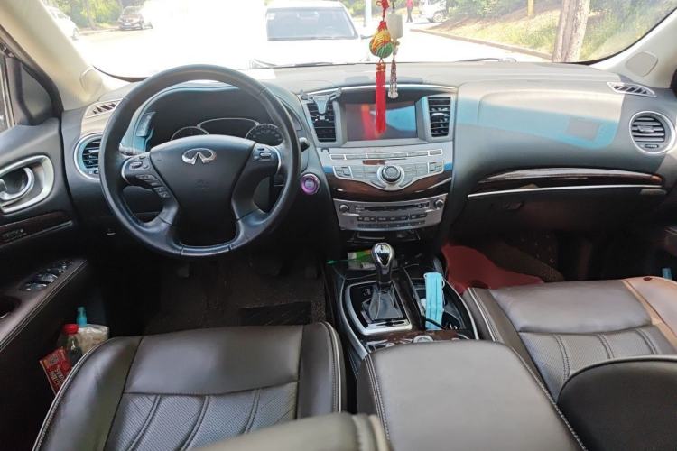 Used Infiniti QX60 2016 2.5 S/C Hybrid Two-Wheel-Drive Excellence Edition China V Standard Center Console
