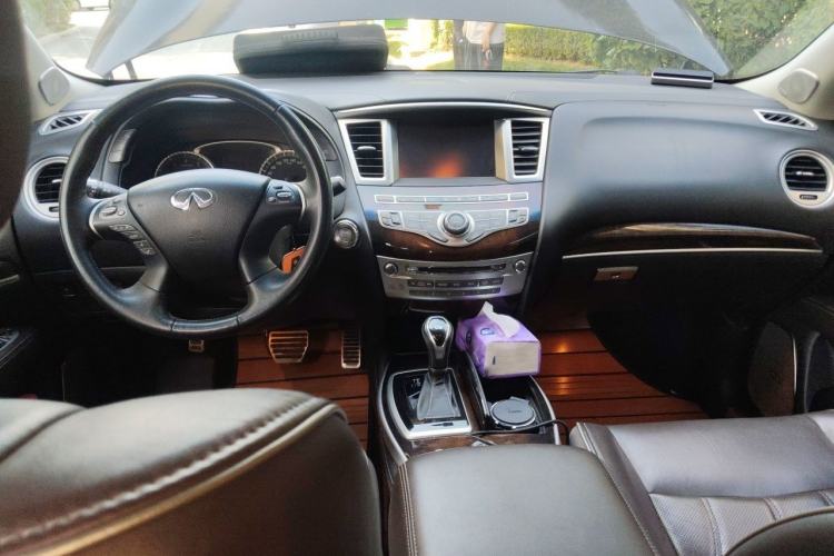 Used Infiniti QX60 2016 2.5 S/C Hybrid Two-Wheel-Drive Excellence Edition China V Standard Center Console