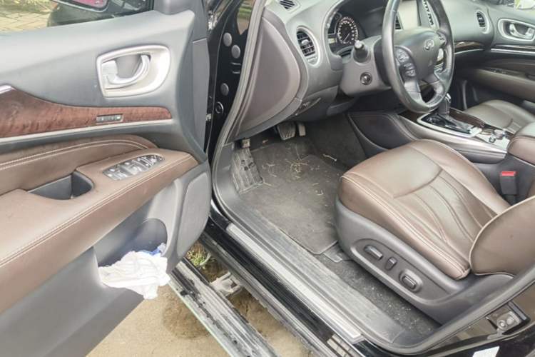 Used Infiniti QX60 2016 2.5 S/C Hybrid Two-Wheel-Drive Excellence Edition China V Standard Driver Seat