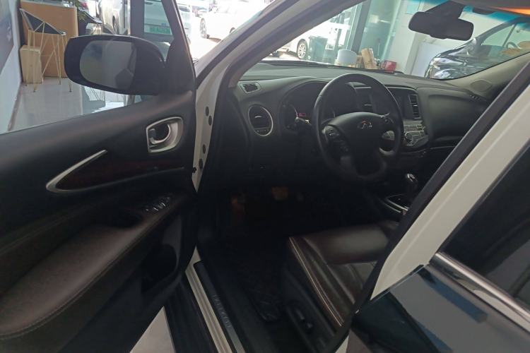 Used Infiniti QX60 2016 2.5 S/C Hybrid Two-Wheel-Drive Excellence Edition China V Standard Driver Seat