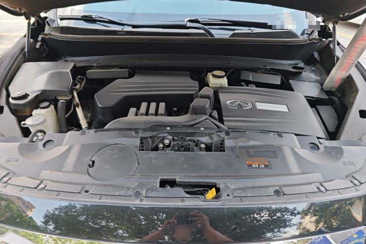 Used Infiniti QX60 2016 2.5 S/C Hybrid Two-Wheel-Drive Excellence Edition China V Standard Engine Bay