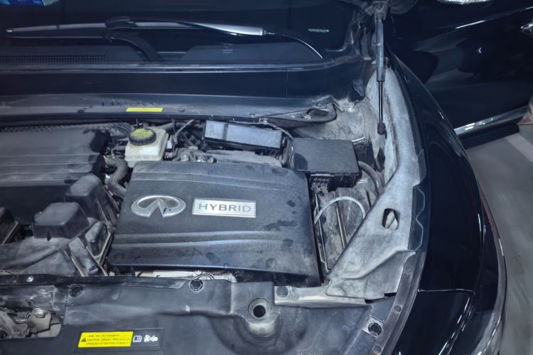 Used Infiniti QX60 2016 2.5 S/C Hybrid Two-Wheel-Drive Excellence Edition China V Standard Engine Bay Left