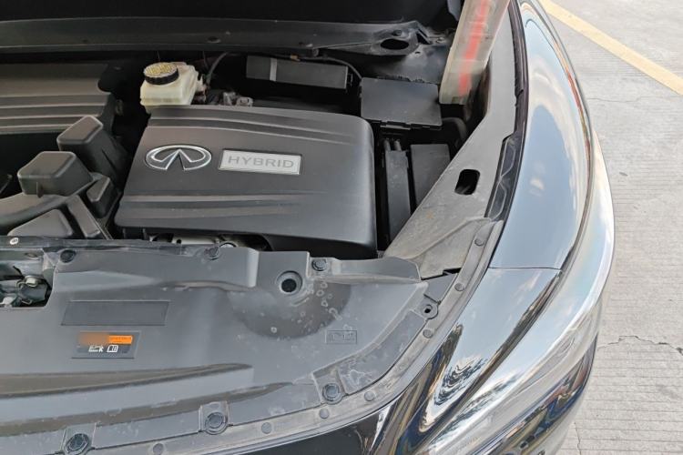 Used Infiniti QX60 2016 2.5 S/C Hybrid Two-Wheel-Drive Excellence Edition China V Standard Engine Bay Left