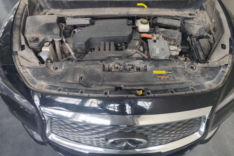 Used Infiniti QX60 2016 2.5 S/C Hybrid Two-Wheel-Drive Excellence Edition China V Standard Engine Bay