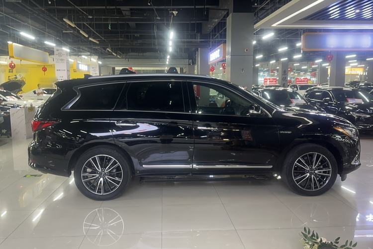 Used Infiniti QX60 2016 2.5 S/C Hybrid Two-Wheel-Drive Excellence Edition China V Standard Exterior 2