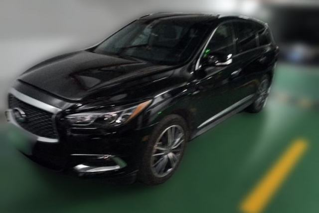 Infiniti QX60 2016 2.5 S/C Hybrid Two-Wheel-Drive Excellence Edition China V Standard usado