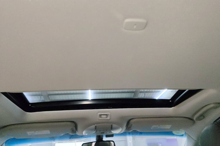 Used Infiniti QX60 2016 2.5 S/C Hybrid Two-Wheel-Drive Excellence Edition China V Standard Headliner