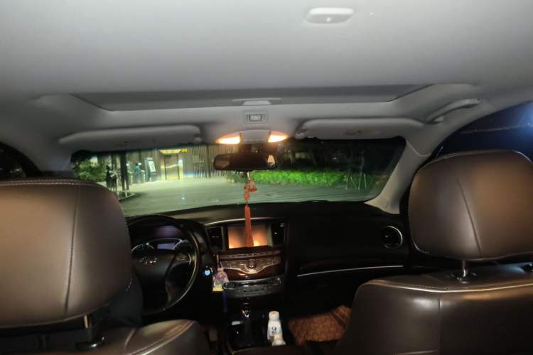 Used Infiniti QX60 2016 2.5 S/C Hybrid Two-Wheel-Drive Excellence Edition China V Standard Headliner