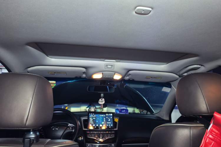 Used Infiniti QX60 2016 2.5 S/C Hybrid Two-Wheel-Drive Excellence Edition China V Standard Headliner
