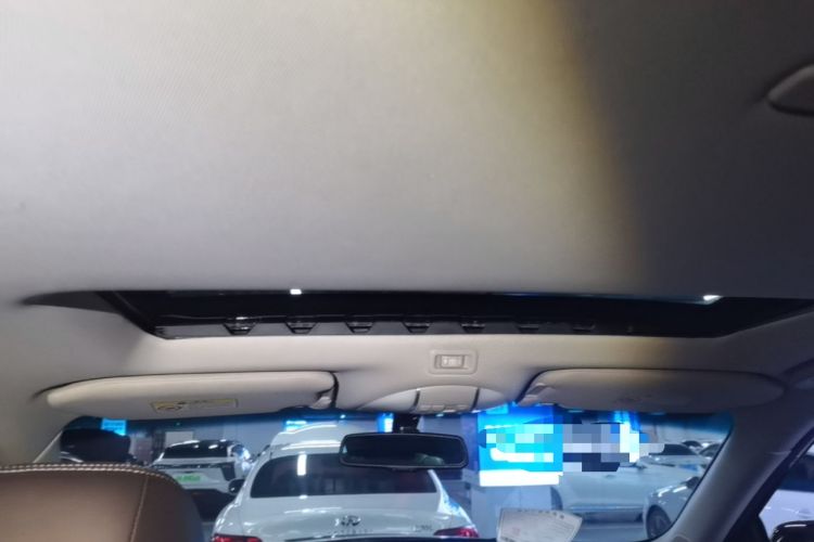Used Infiniti QX60 2016 2.5 S/C Hybrid Two-Wheel-Drive Excellence Edition China V Standard Headliner