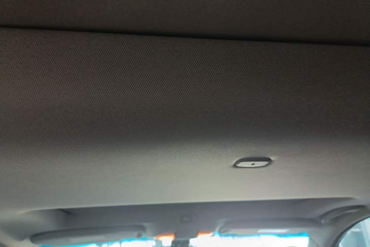 Used Infiniti QX60 2016 2.5 S/C Hybrid Two-Wheel-Drive Excellence Edition China V Standard Headliner