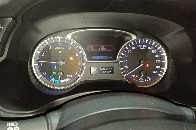 Used Infiniti QX60 2016 2.5 S/C Hybrid Four-Wheel Drive All-Terrain Version China V Emission Standard Instrument Cluster