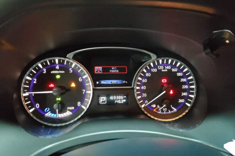 Used Infiniti QX60 2016 2.5 S/C Hybrid Four-Wheel Drive All-Terrain Version China V Emission Standard Instrument Cluster
