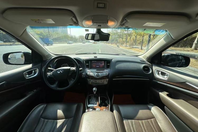 Used Infiniti QX60 2016 2.5 S/C Hybrid Four-Wheel Drive All-Terrain Version China V Emission Standard Interior 5