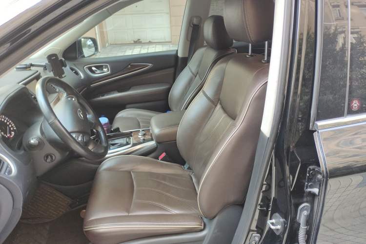 Used Infiniti QX60 2016 2.5 S/C Hybrid Two-Wheel-Drive Excellence Edition China V Standard Left Front Seat
