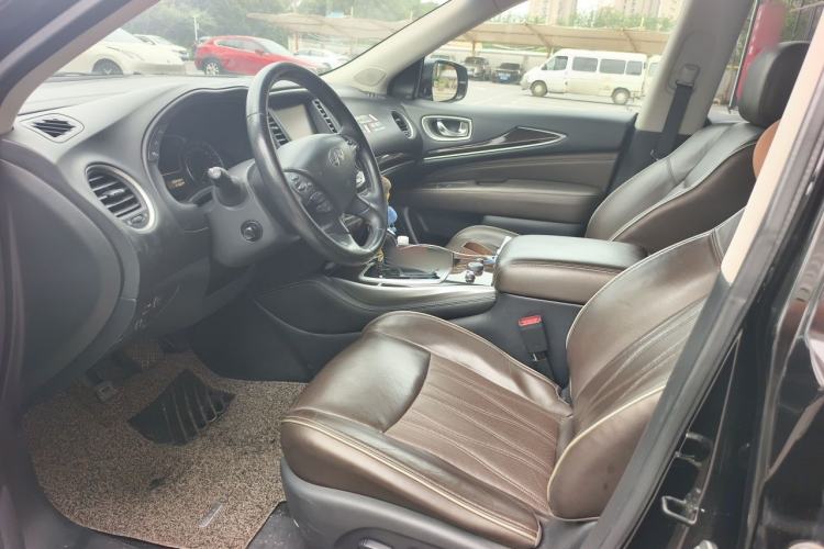 Used Infiniti QX60 2016 2.5 S/C Hybrid Four-Wheel Drive All-Terrain Version China V Emission Standard Left Front Seat