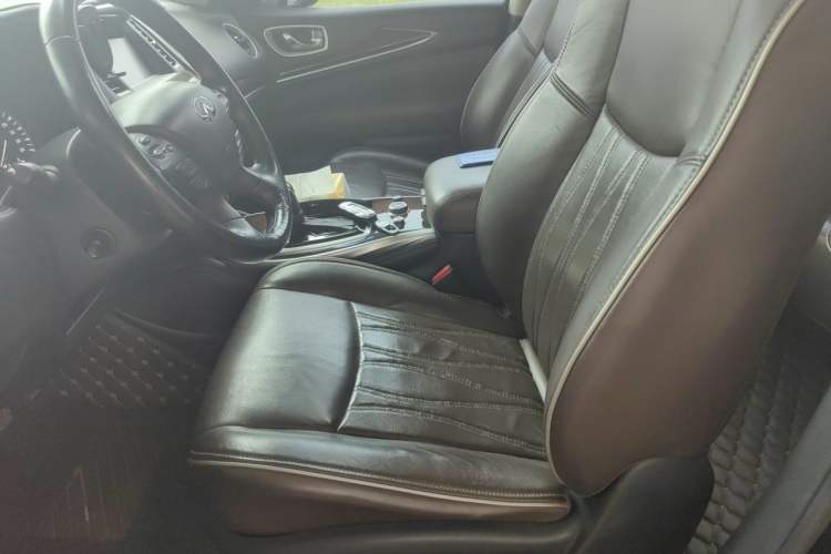 Used Infiniti QX60 2016 2.5 S/C Hybrid Four-Wheel Drive All-Terrain Version China V Emission Standard Left Front Seat
