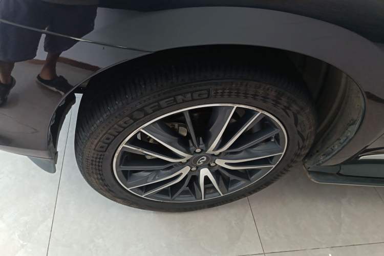 Used Infiniti QX60 2016 2.5 S/C Hybrid Two-Wheel-Drive Excellence Edition China V Standard Left Front Wheel Hub