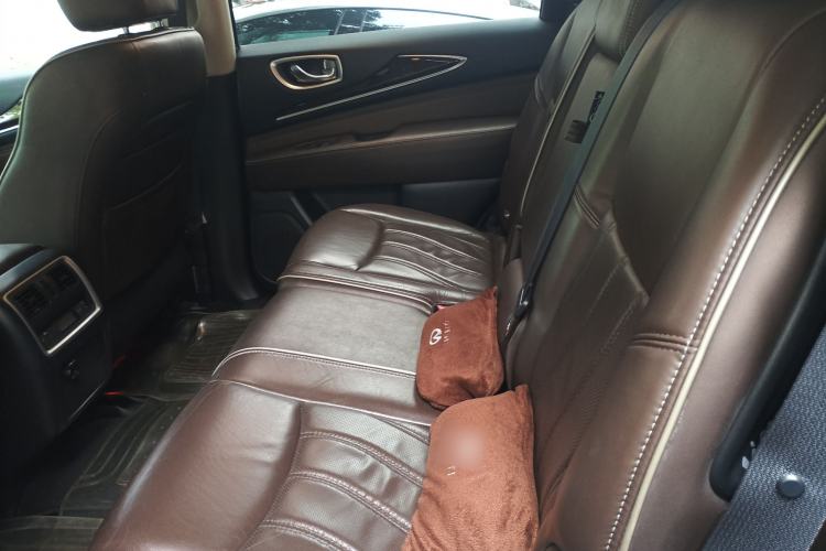 Used Infiniti QX60 2016 2.5 S/C Hybrid Two-Wheel-Drive Excellence Edition China V Standard Left Rear Seat