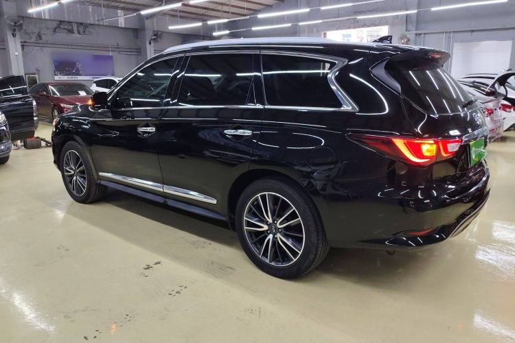 Used Infiniti QX60 2016 2.5 S/C Hybrid Two-Wheel-Drive Excellence Edition China V Standard Left Side