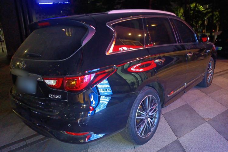 Used Infiniti QX60 2016 2.5 S/C Hybrid Two-Wheel-Drive Excellence Edition China V Standard Rear Right 45 Deg