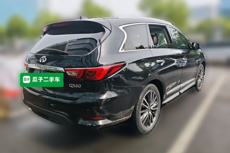 Used Infiniti QX60 2016 2.5 S/C Hybrid Two-Wheel-Drive Excellence Edition China V Standard Rear Right 45 Deg